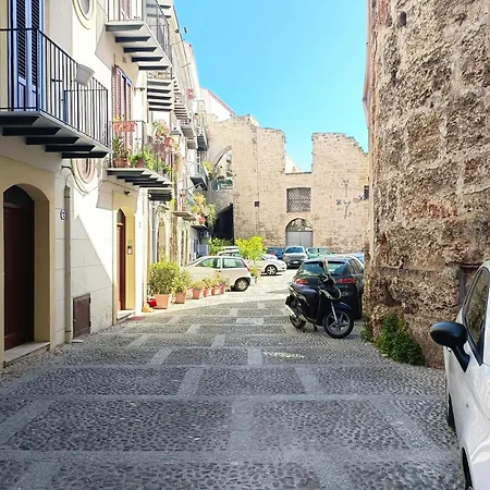 Centro Storico - La Casuzza Cala Palermo