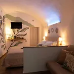 Centro Storico - La Casuzza Cala 巴勒莫